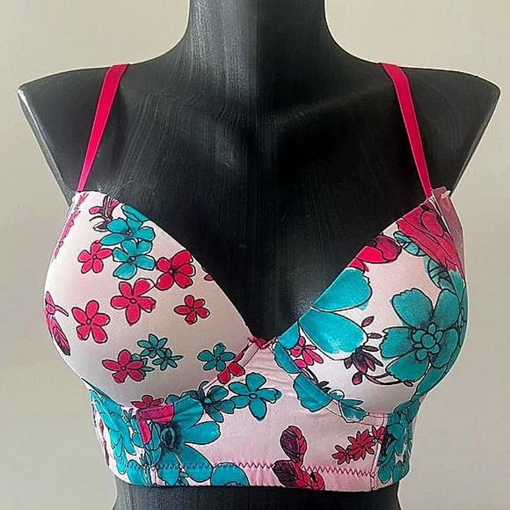 Full Coverage Halter Bra 36C...Brand:Bella